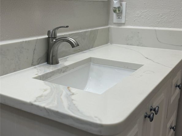 781 Country Place Drive 2052, Houston TX 77079