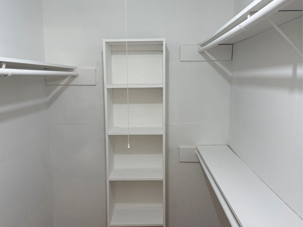 781 Country Place Drive 2052, Houston TX 77079