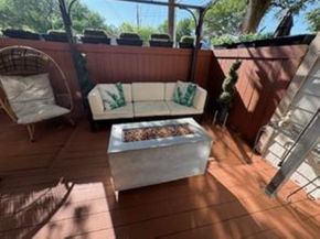 2211 S Kirkwood Road 1, Houston TX 77077