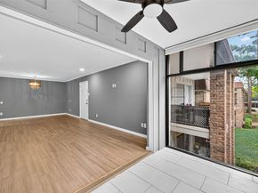 7555 Katy Freeway 127, Houston TX 77024