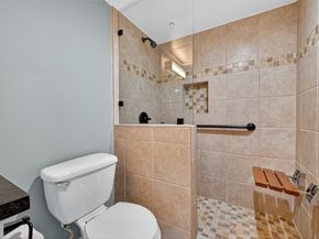 7555 Katy Freeway 127, Houston TX 77024