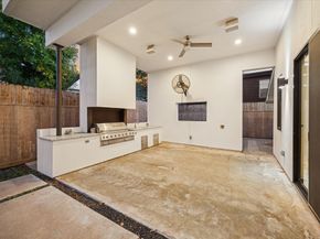 118 Tuam Street, Houston TX 77006