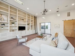 118 Tuam Street, Houston TX 77006