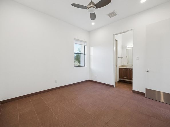 118 Tuam Street, Houston TX 77006