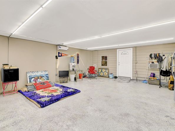 6825 Appleton Street, Houston TX 77022