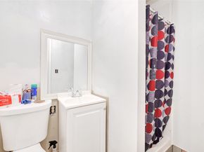 6825 Appleton Street, Houston TX 77022