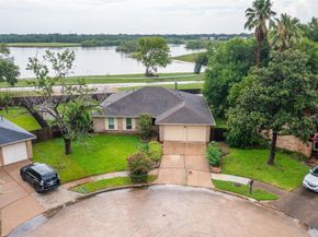 13418 Cricket Wood Circle, Houston TX 77082