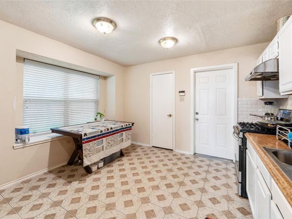 13418 Cricket Wood Circle, Houston TX 77082