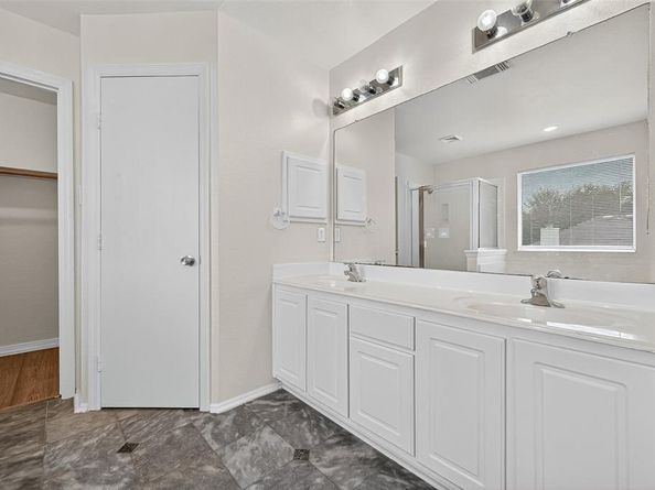 8419 Spotslyvania Ln, Houston TX 77083