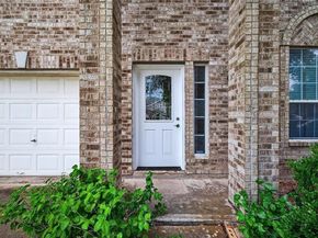 8419 Spotslyvania Ln, Houston TX 77083