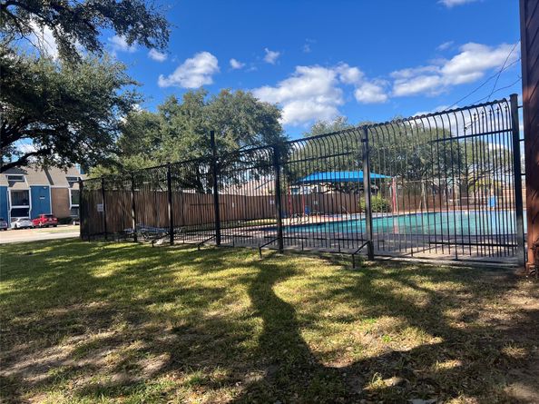 9610 Tarragon Lane, Houston TX 77036