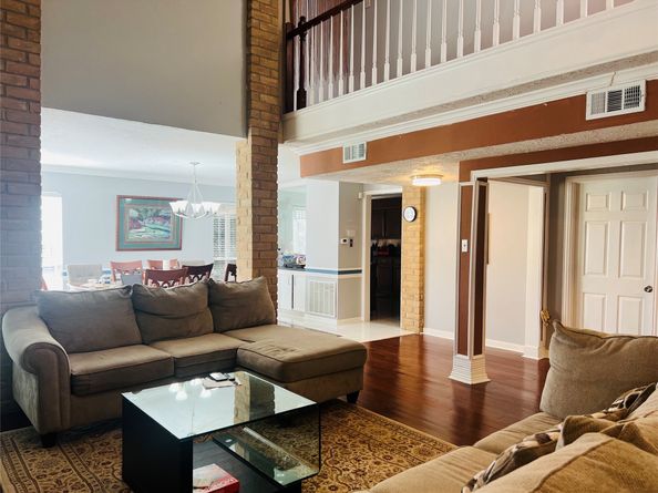 9610 Tarragon Lane, Houston TX 77036