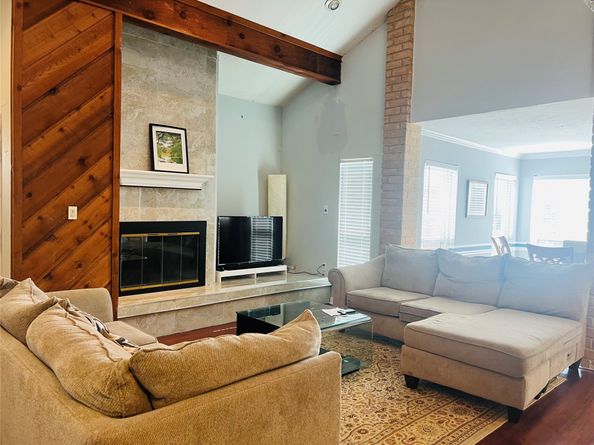 9610 Tarragon Lane, Houston TX 77036