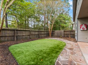122 W Burberry Circle, The Woodlands TX 77384