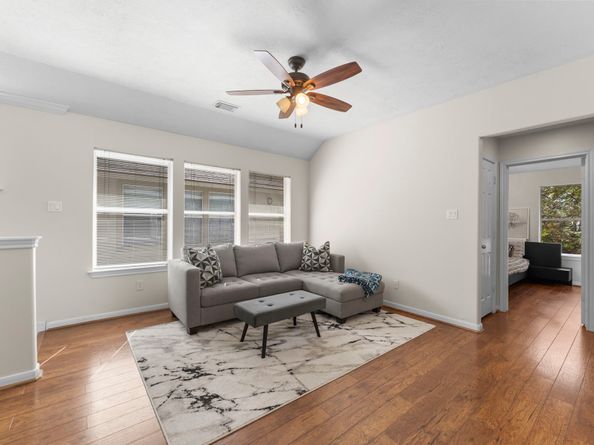 122 W Burberry Circle, The Woodlands TX 77384