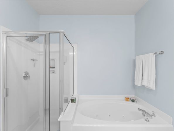 122 W Burberry Circle, The Woodlands TX 77384