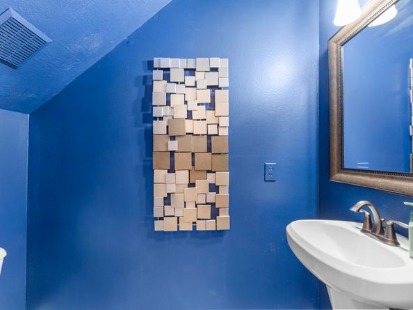 122 W Burberry Circle, The Woodlands TX 77384