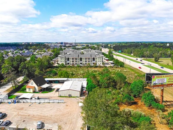 6317 Big Oaks Drive, Conroe TX 77385