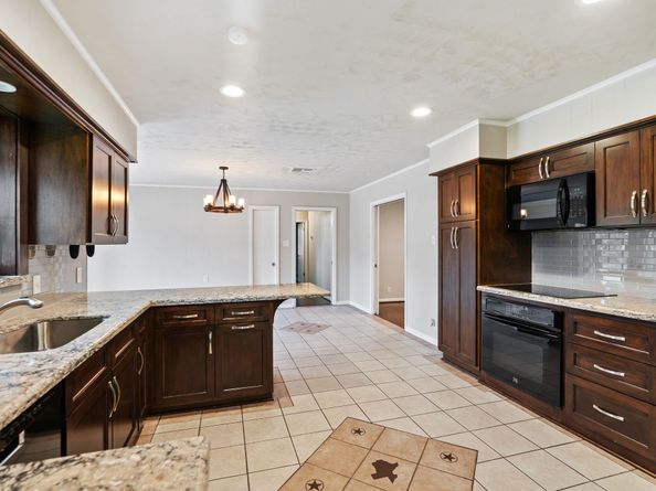 9010 Rockhurst Drive, Houston TX 77080