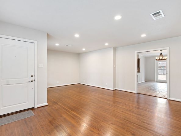 9010 Rockhurst Drive, Houston TX 77080