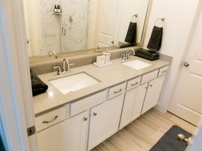 5203 Burress Springs Lane, Houston TX 77022