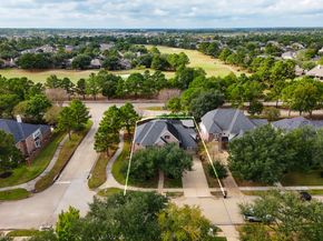 10203 Earlington Manor Drive, Spring TX 77379