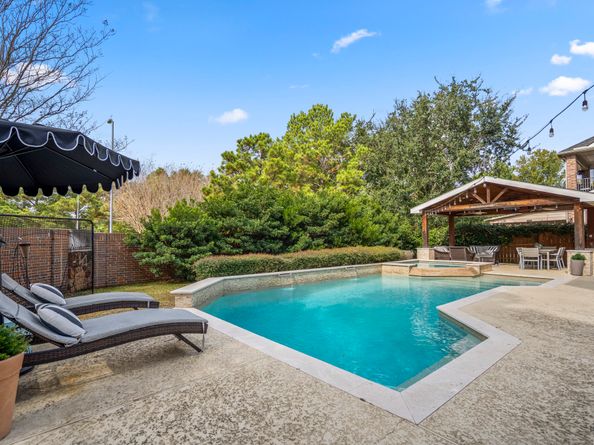 10203 Earlington Manor Drive, Spring TX 77379