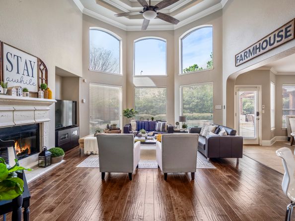 10203 Earlington Manor Drive, Spring TX 77379