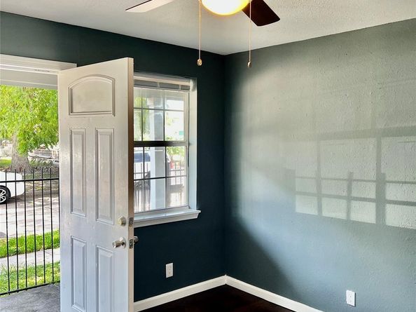 6623 Avenue S, Houston TX 77011