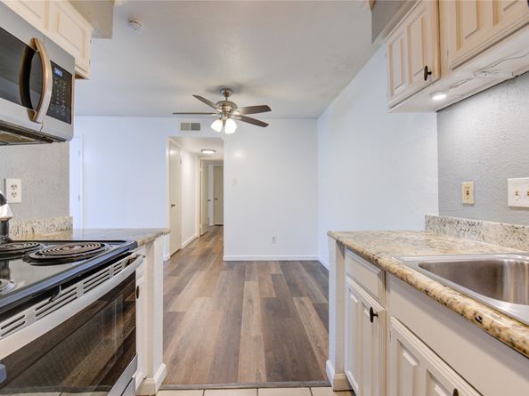 2110 Wilcrest Drive 140, Houston TX 77042