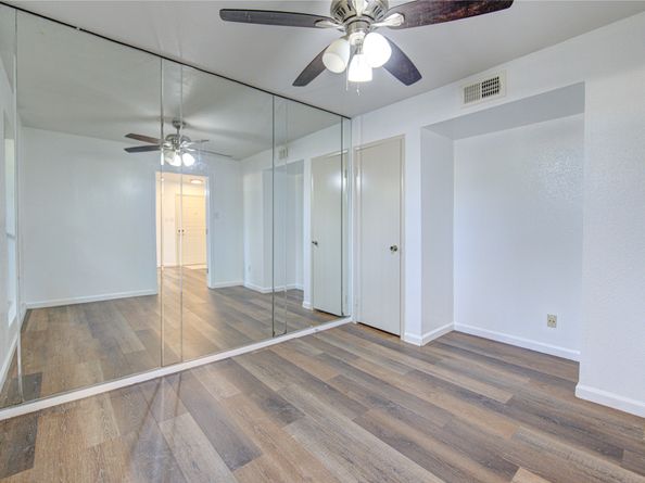 2110 Wilcrest Drive 140, Houston TX 77042