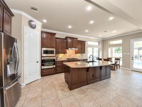 66 Lindenberry Circle, Spring TX 77389