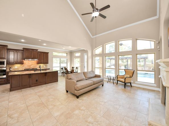 66 Lindenberry Circle, Spring TX 77389