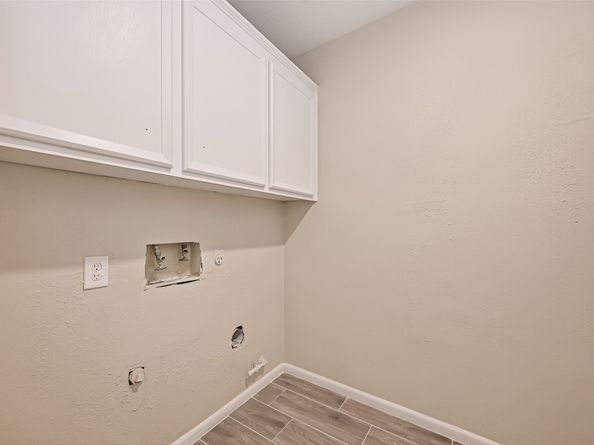 5451 Oakhaven Lane, Houston TX 77091