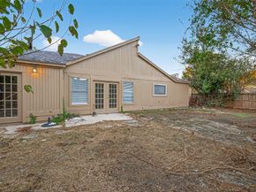 5451 Oakhaven Lane, Houston TX 77091