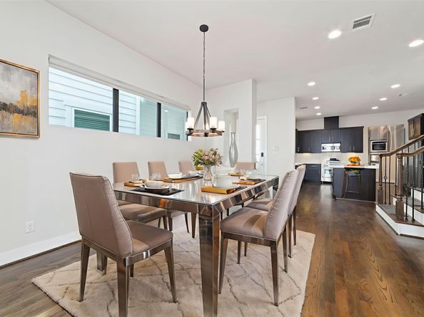 1917 W 15th Street A, Houston TX 77008