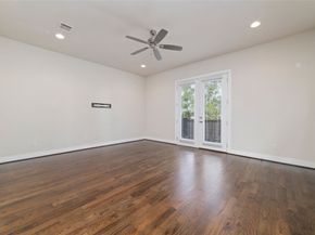 1917 W 15th Street A, Houston TX 77008