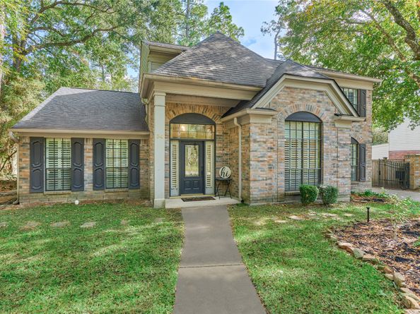 54 Thorn Berry Place, The Woodlands TX 77381