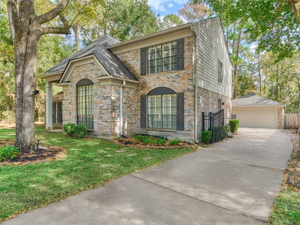 54 Thorn Berry Place, The Woodlands TX 77381