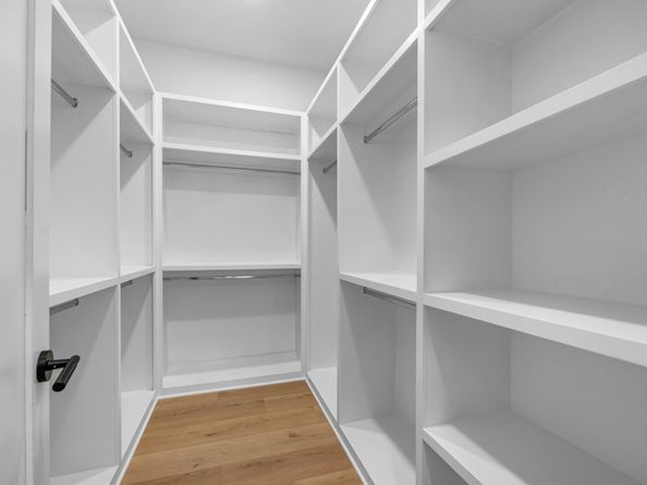 508 Dell Court, Houston TX 77009