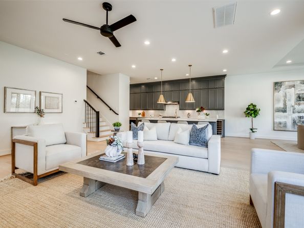 7512 SHADYVILLA Lane, Houston TX 77055