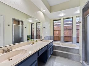 1914 Mosa Creek Court, Houston TX 77017