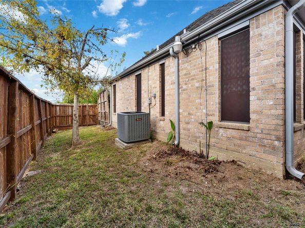 1914 Mosa Creek Court, Houston TX 77017