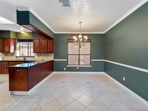 1914 Mosa Creek Court, Houston TX 77017