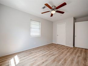 8814 Manus Street 111, Houston TX 77093