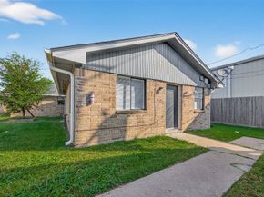 8814 Manus Street 111, Houston TX 77093