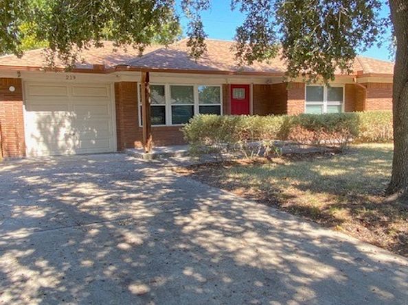 219 E Janisch Road, Houston TX 77022