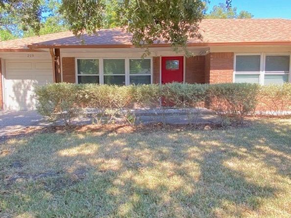 219 E Janisch Road, Houston TX 77022