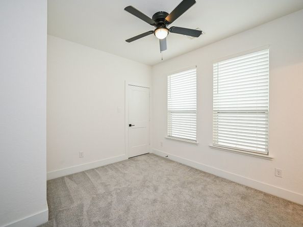 1230 Mcneil Street, Houston TX 77009