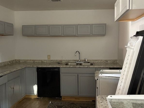 5722 Glenhurst Drive, Houston TX 77033